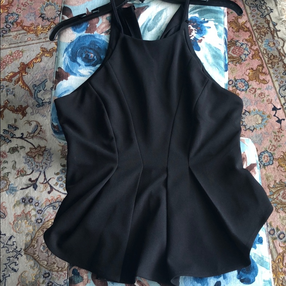 Elegant black LF Top